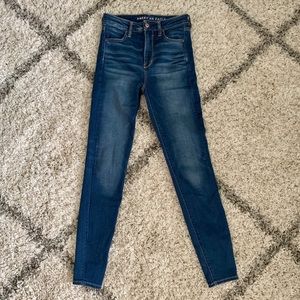 NWOT American Eagle Jeans jeggings